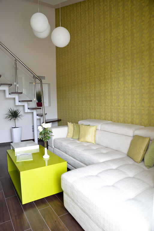 Glicinia Hotel Golden Sands Habitación foto